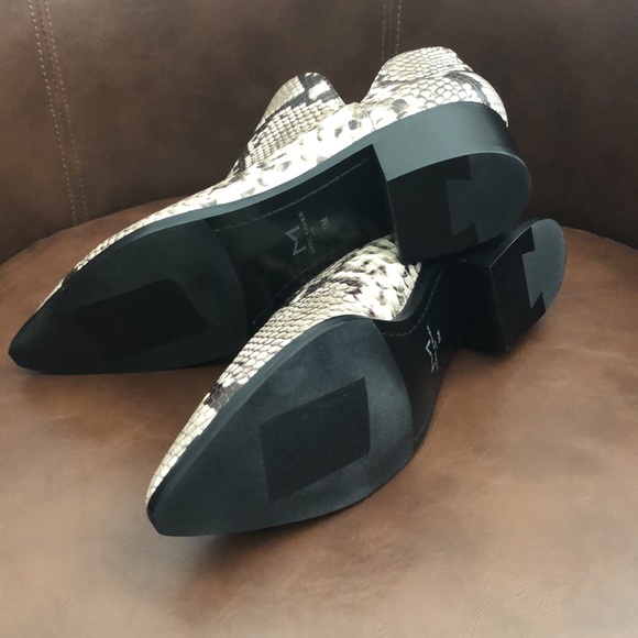 Marc Fisher LTD Yilda Leather Booties - Picture 8 of 8